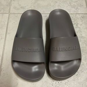 BALENCIAGA gray platform slides | size 37